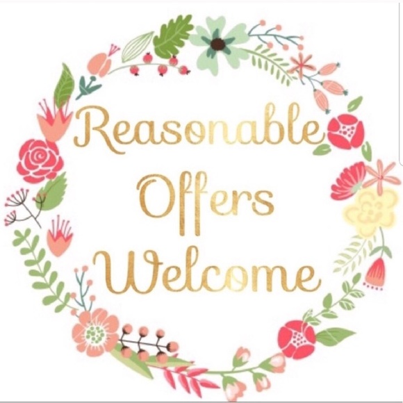 Meet your Posher, Connie - Picture 2 of 2